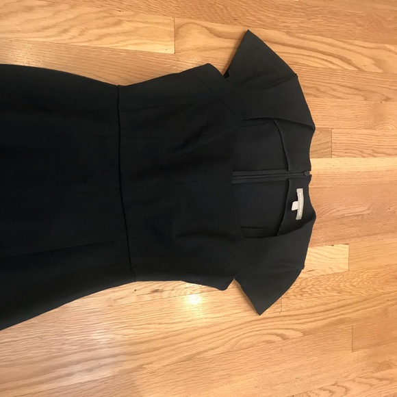 Black Banana Republic dress, P4 worm ONCE - Picture 4 of 4